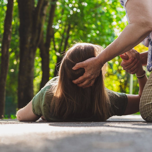 Cómo el CBD Puede Ayudar a Reducir las Crisis de Epilepsia: 10 Maneras en que el Cannabidiol Ofrece Alivio